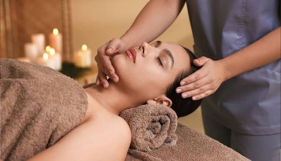 Aqua Hydration Facial