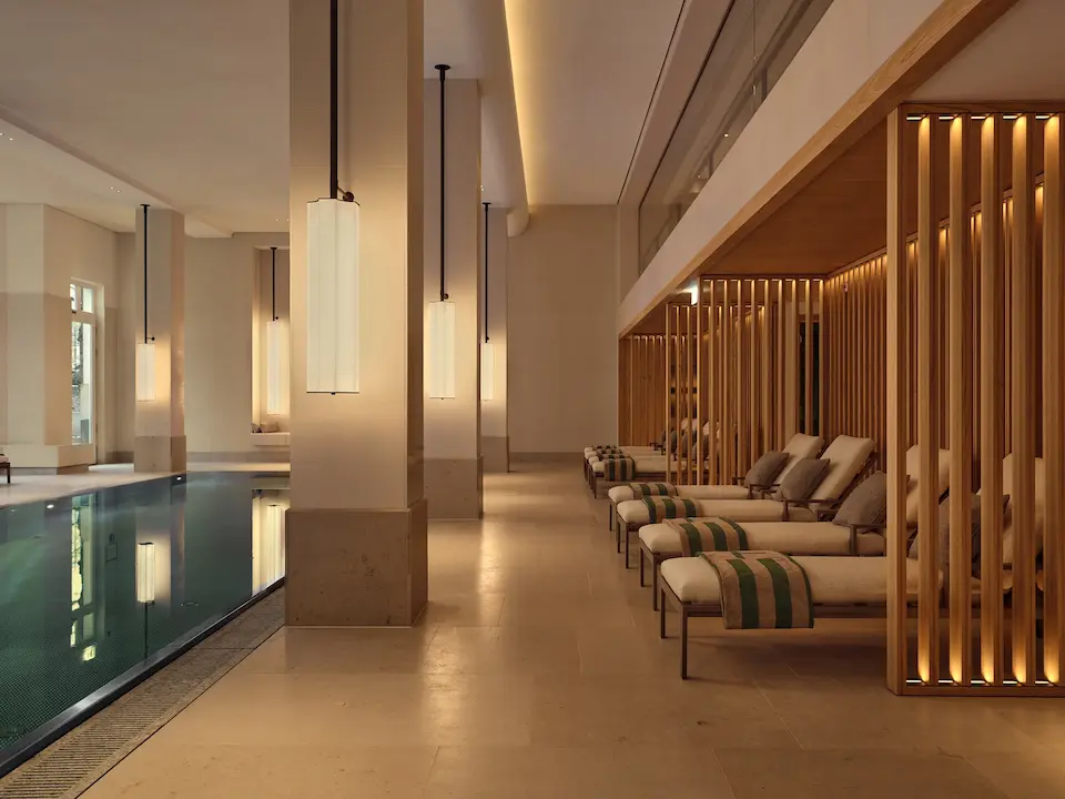 Home spa services for women in Thane by certified female spa therapists